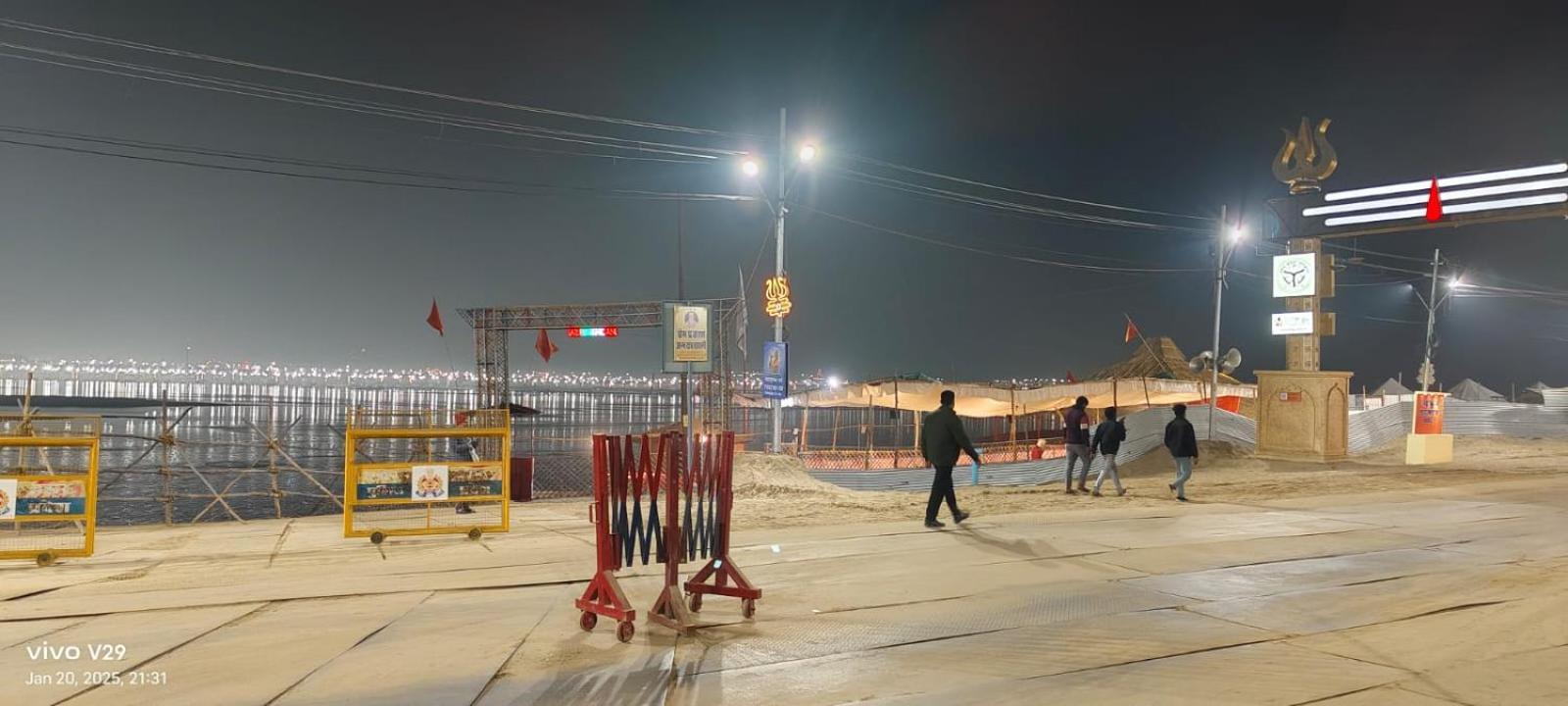 Mahakumbh Luxury Cottage Allāhābād Junction Eksteriør bilde