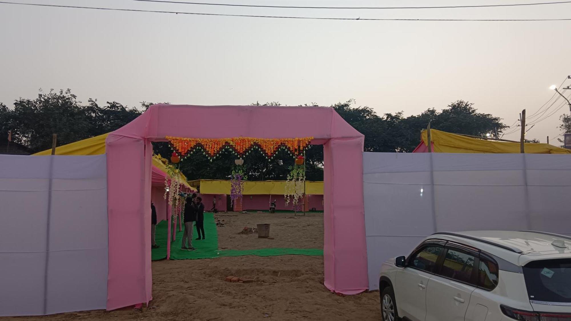 Mahakumbh Luxury Cottage Allāhābād Junction Eksteriør bilde