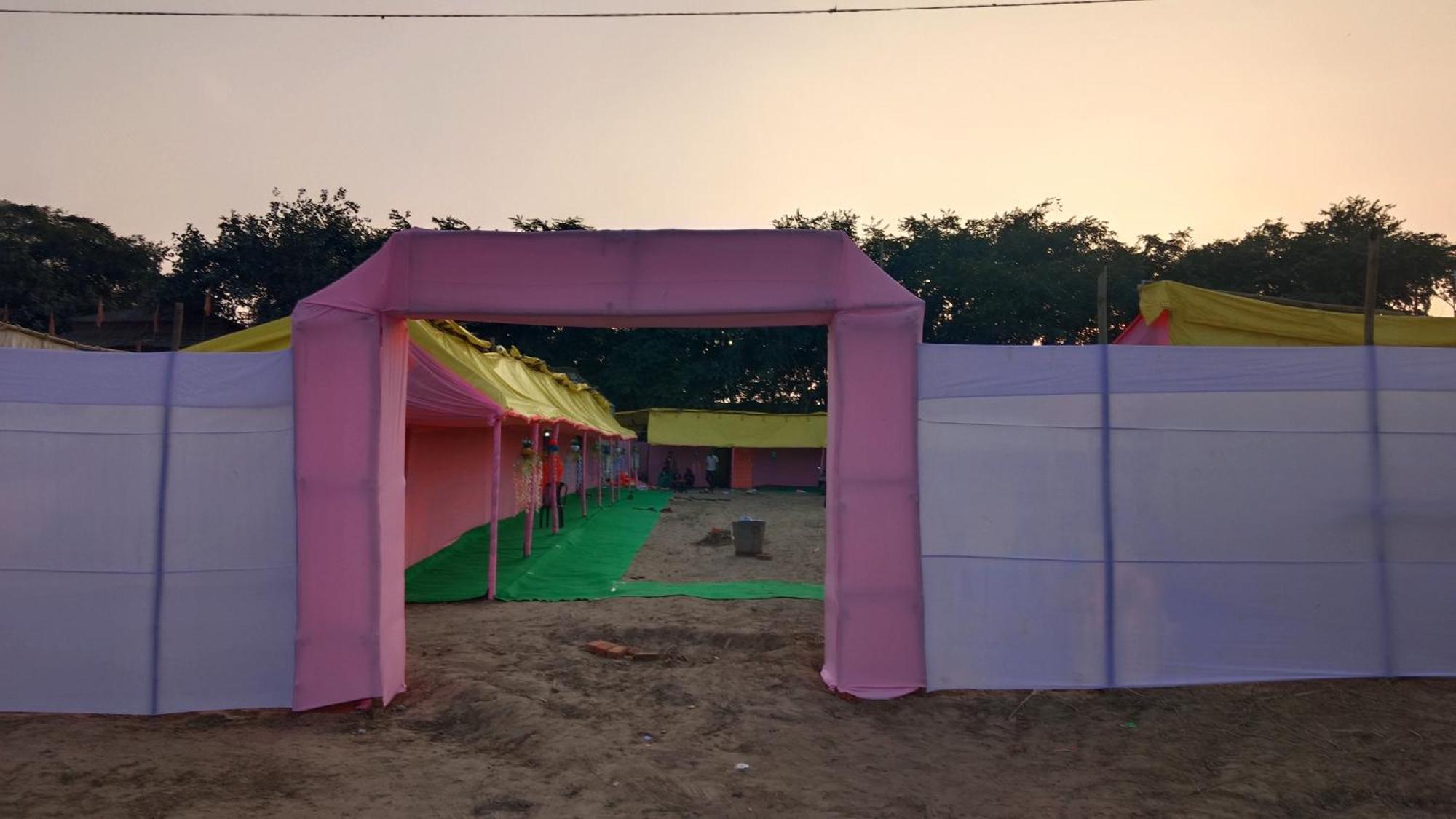 Mahakumbh Luxury Cottage Allāhābād Junction Eksteriør bilde